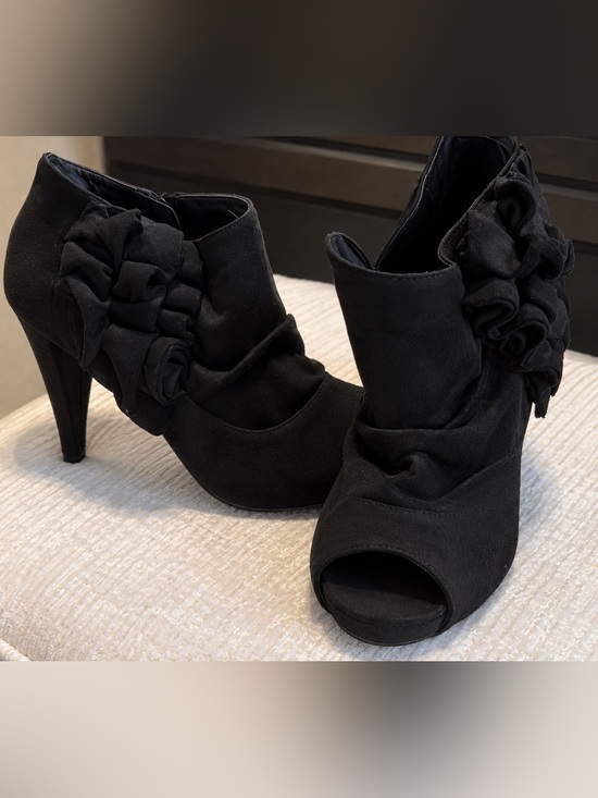 Maurices Shoes - Open toed booties